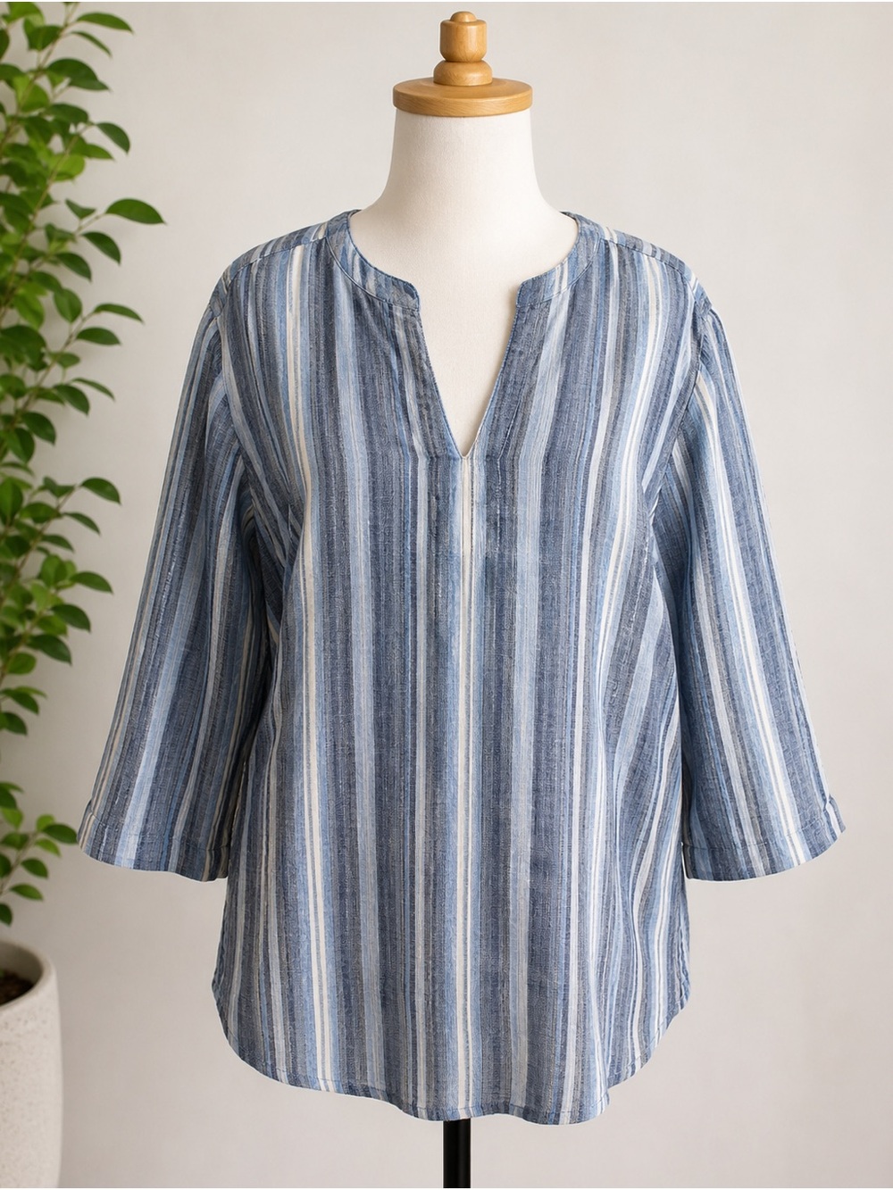 Lands’ End 1X 100% Linen Blue Striped Tunic  3/4 Sleeve V-neck Plus Size Pockets